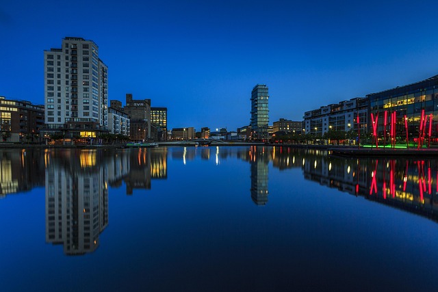 Private vs. Group Self-Guided Tours in Dublin: Pros and Cons